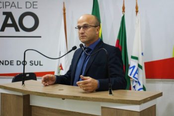 IMG_9958-3-1-696x464