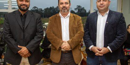 Moacir Junior, Rodrigo Herculano e Mauricia Carraveta
Fotos: Lenara Petenuzzo