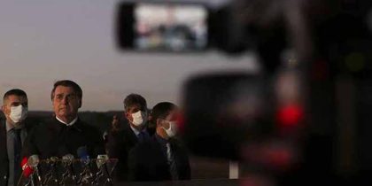 bolsonaro-cercadinho-CAPA