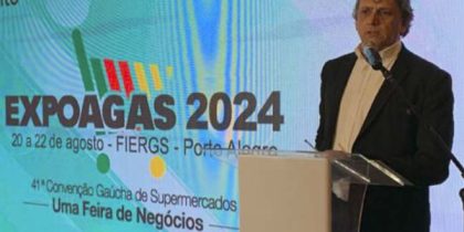 Presidente da Agas, Antônio Cesa Longo