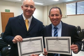 André Pacheco e Russinho na diplomação como prefeito e vice, em 2016