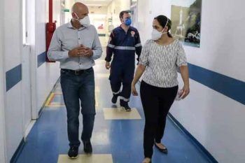 Prefeito visitou UPA (foto) e Hospital Viamão no sábado (20) | Imagem: Divulgação/PMV