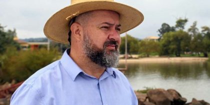 O médico veterinário e secretário de Agricultura e Abastecimento de Viamão, Henrique Noronha