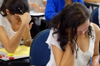 escola-alunos-ensino-medio