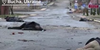 Os corpos dos civis espalhados pela cidade é a marca da guerra da Ucrânia
