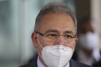 O ministro Queiroga esqueceu o seu juramento de médico? | IMAGEM: Rodrigues  Pozzebom/Agência Brasil