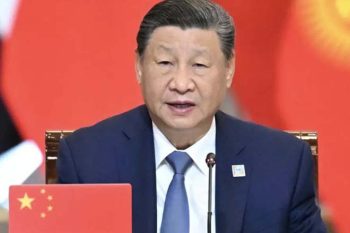 Xi Jinping na cúpula da SCO em Astana
